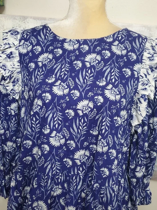 Universal Thread Blouse Size Large - Picture 2 of 11